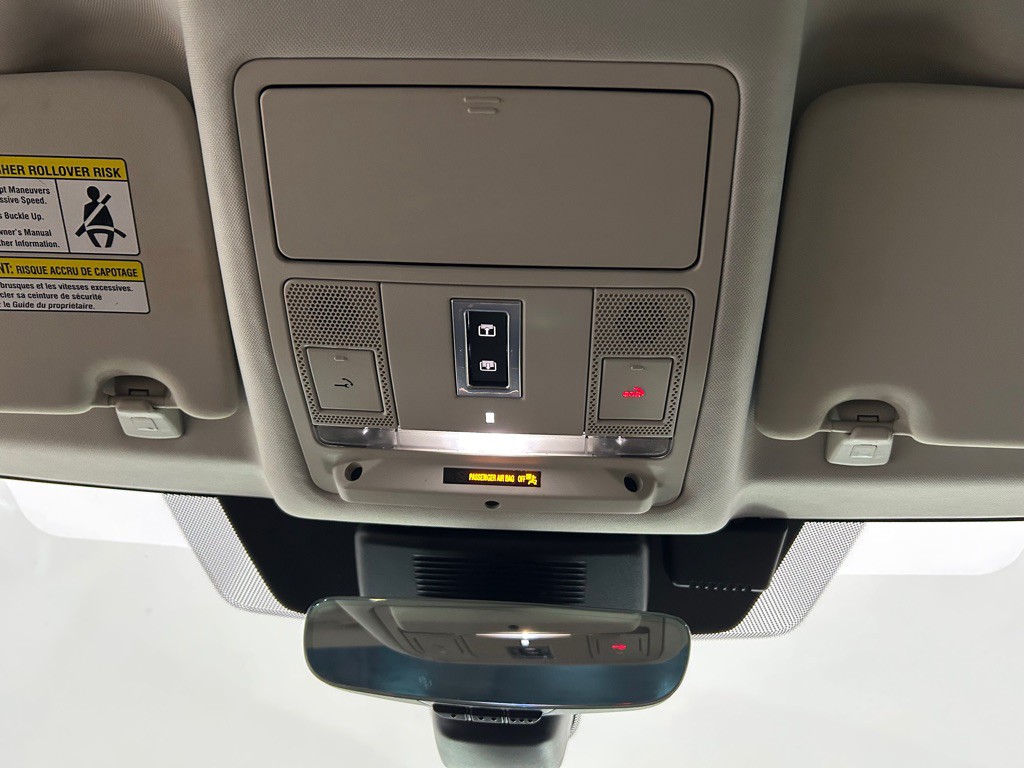 2020 Land Rover Discovery Sport Image 22