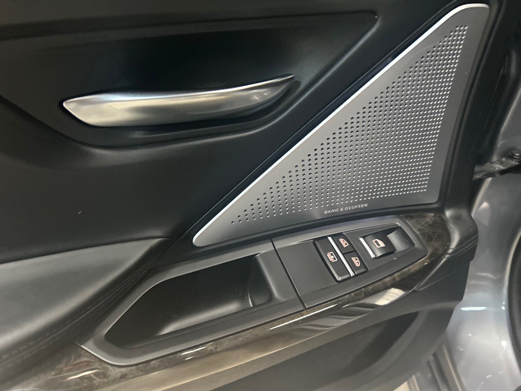 2015 BMW 6 Series Image 35