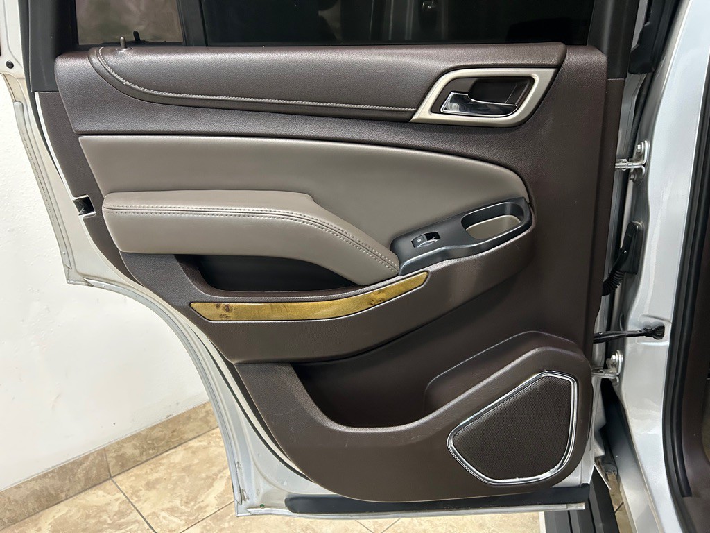 2016 GMC Yukon Image 35