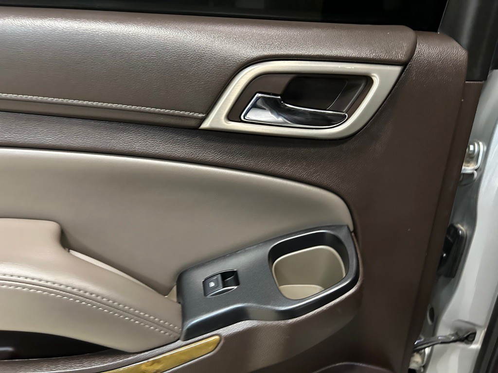 2016 GMC Yukon Image 36