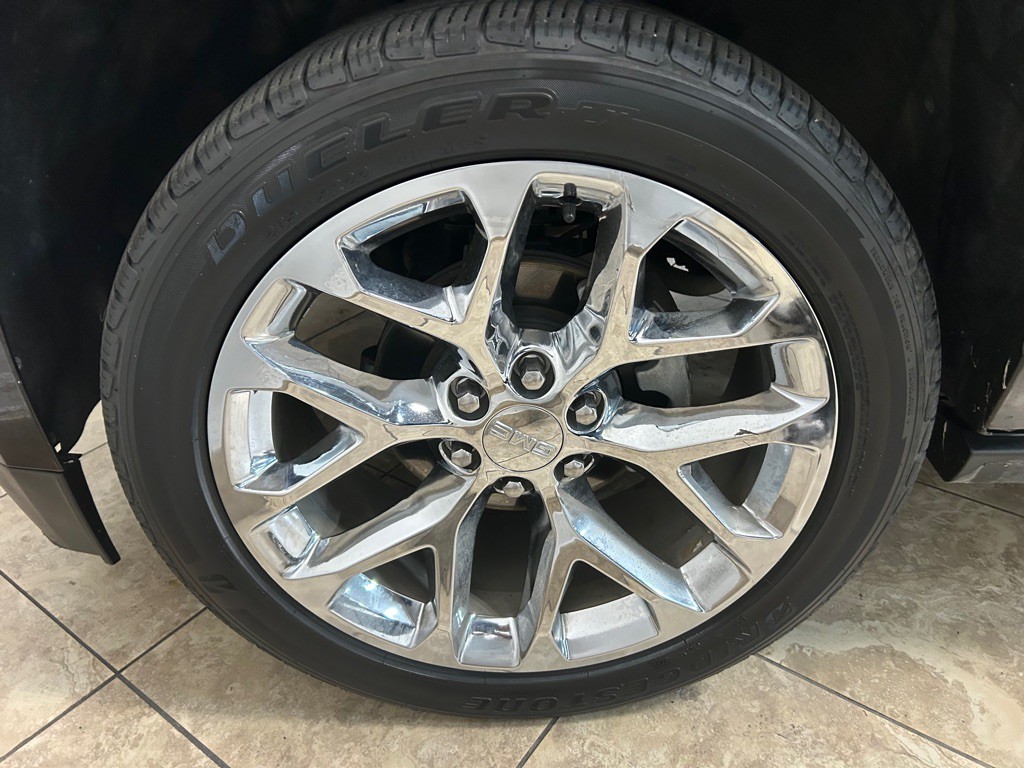 2017 GMC Yukon Image 15