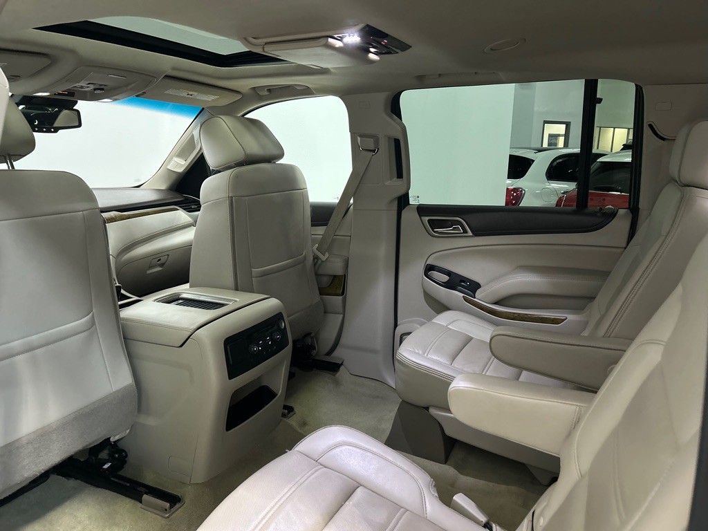 2017 GMC Yukon Image 38