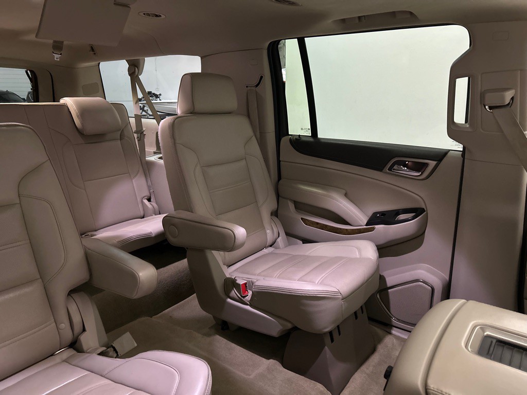 2017 GMC Yukon Image 43