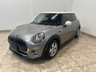 Image for 2017 MINI Cooper Cooper ID: 7003507