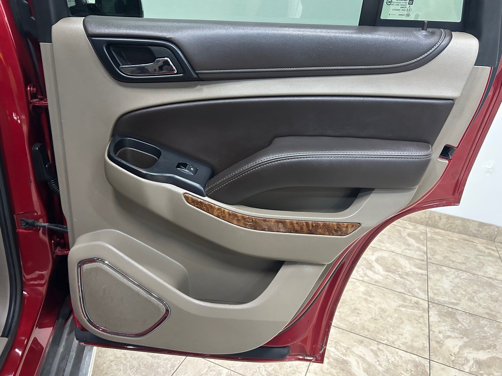 2015 Chevrolet Tahoe Image 28