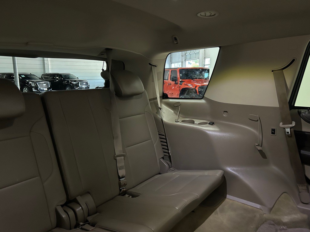2015 Chevrolet Tahoe Image 33