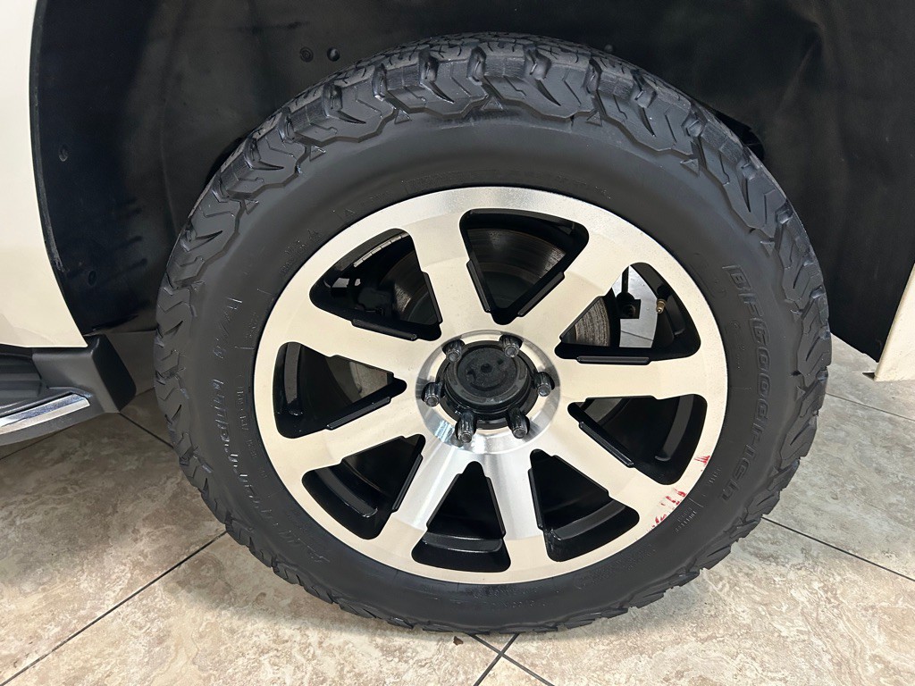 2015 Chevrolet Tahoe Image 13