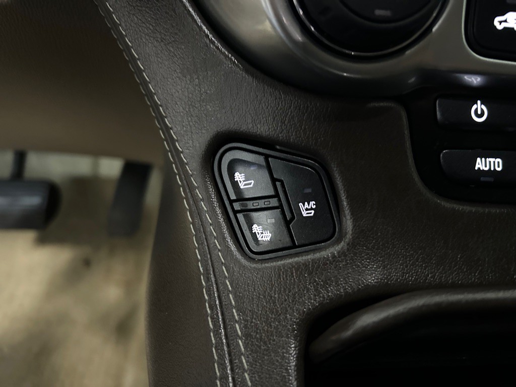 2015 Chevrolet Tahoe Image 26