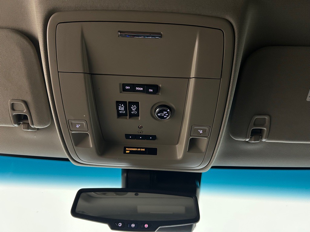 2015 Chevrolet Tahoe Image 27