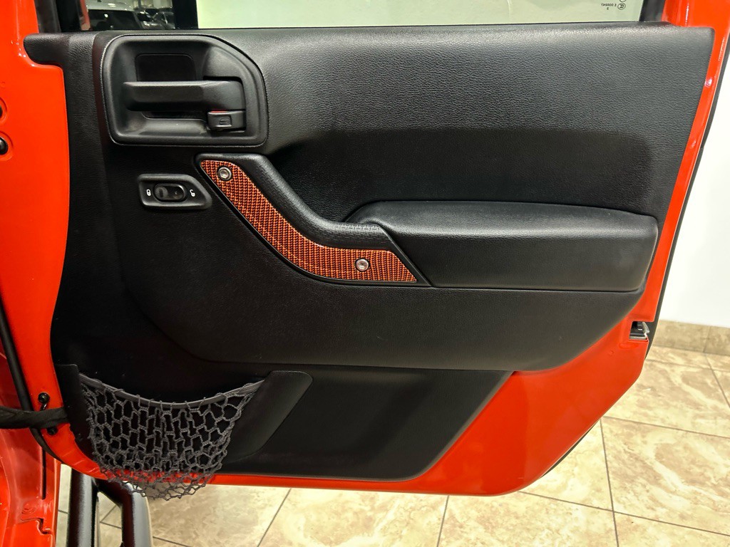 2015 Jeep Wrangler Unlimited Image 36