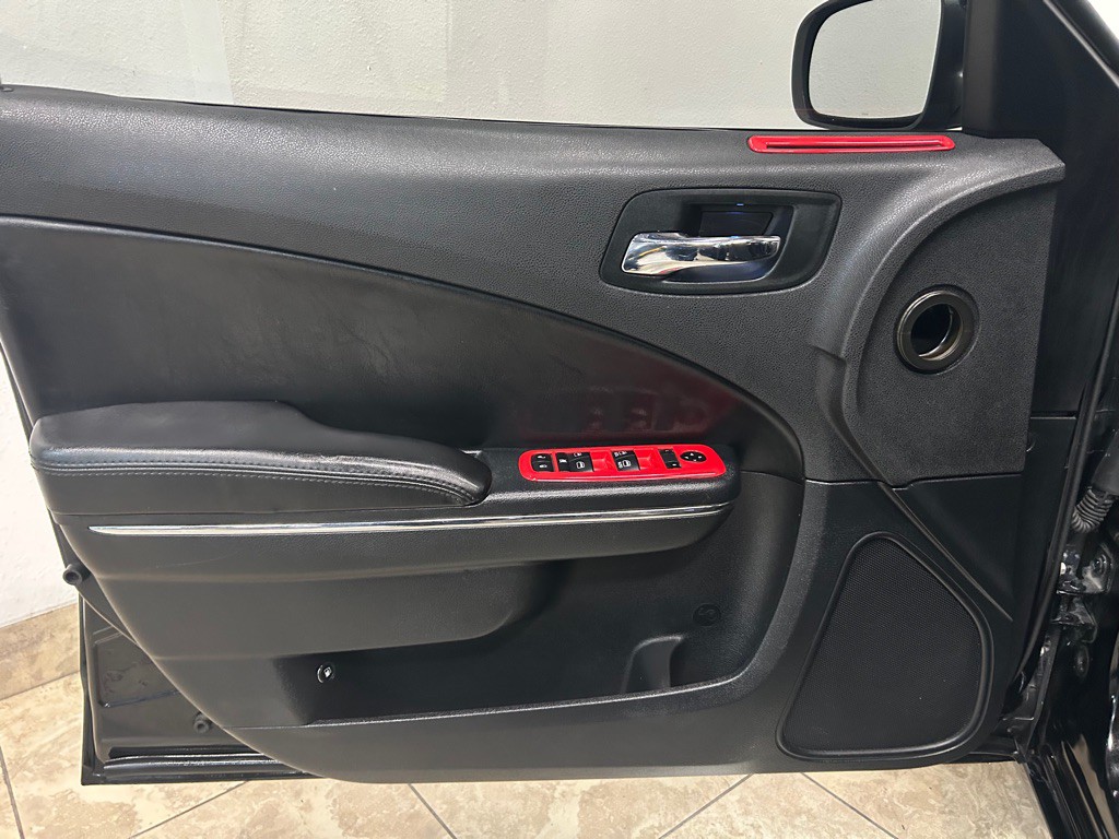 2013 Dodge Charger Image 14