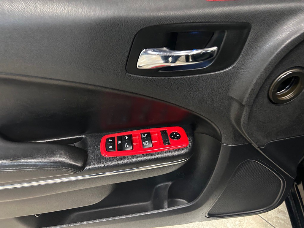 2013 Dodge Charger Image 15