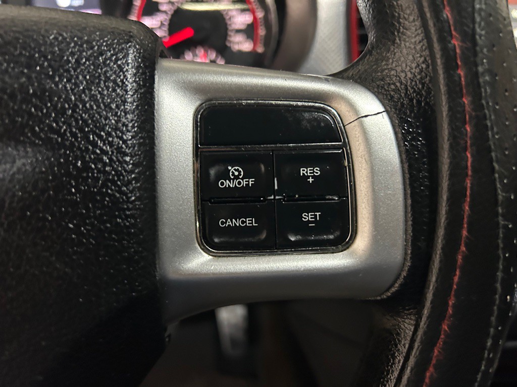 2013 Dodge Charger Image 19