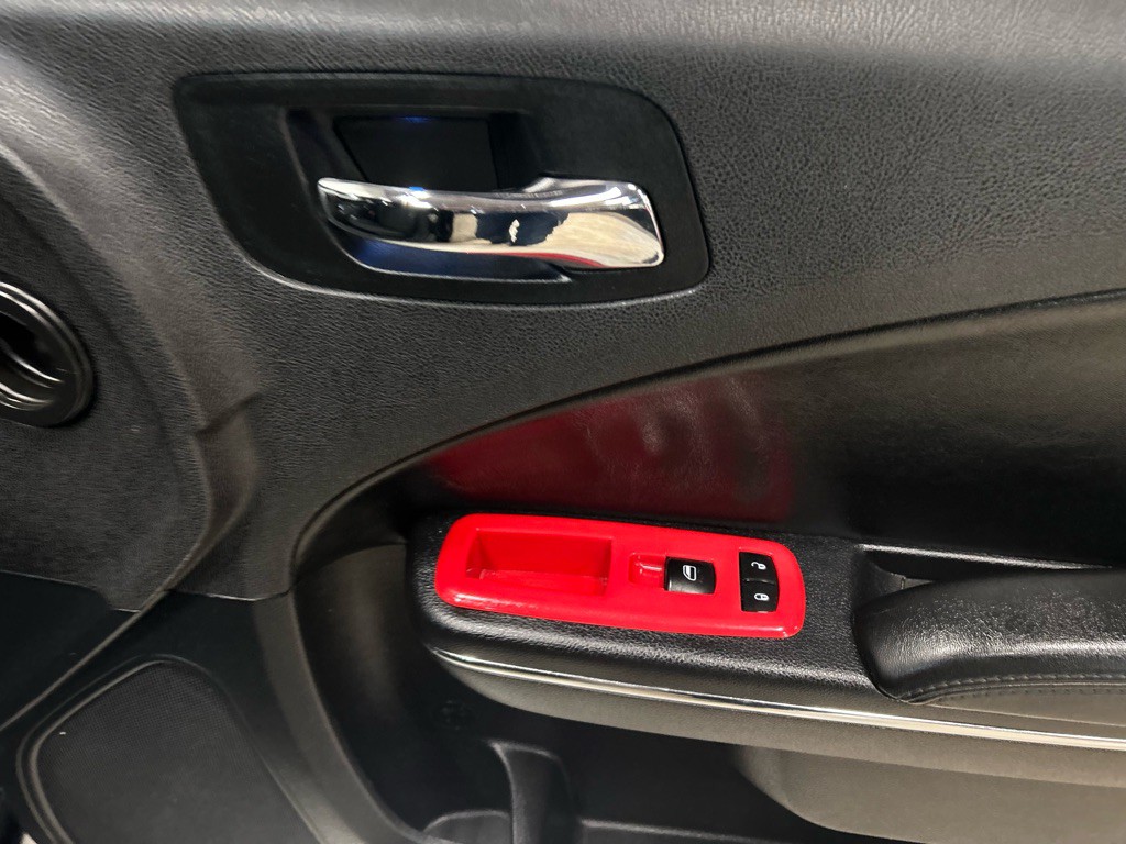 2013 Dodge Charger Image 26