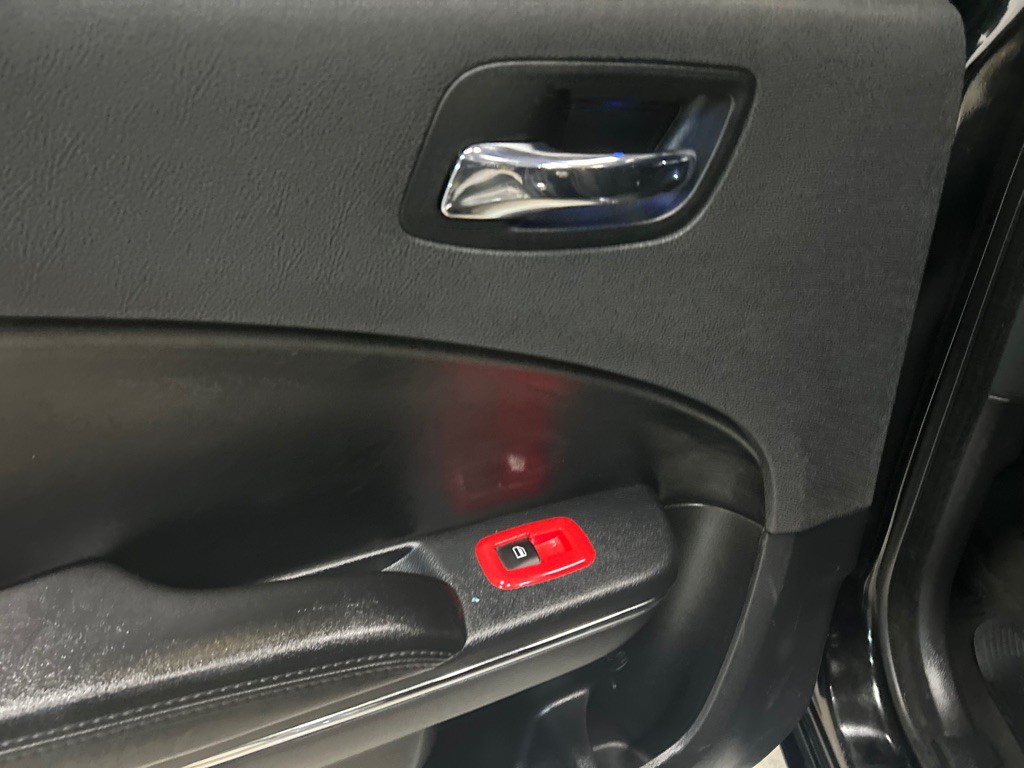 2013 Dodge Charger Image 31