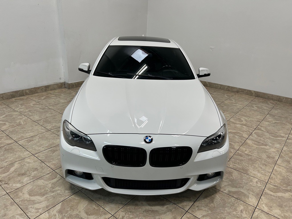 2015 BMW 5 Series Image 2