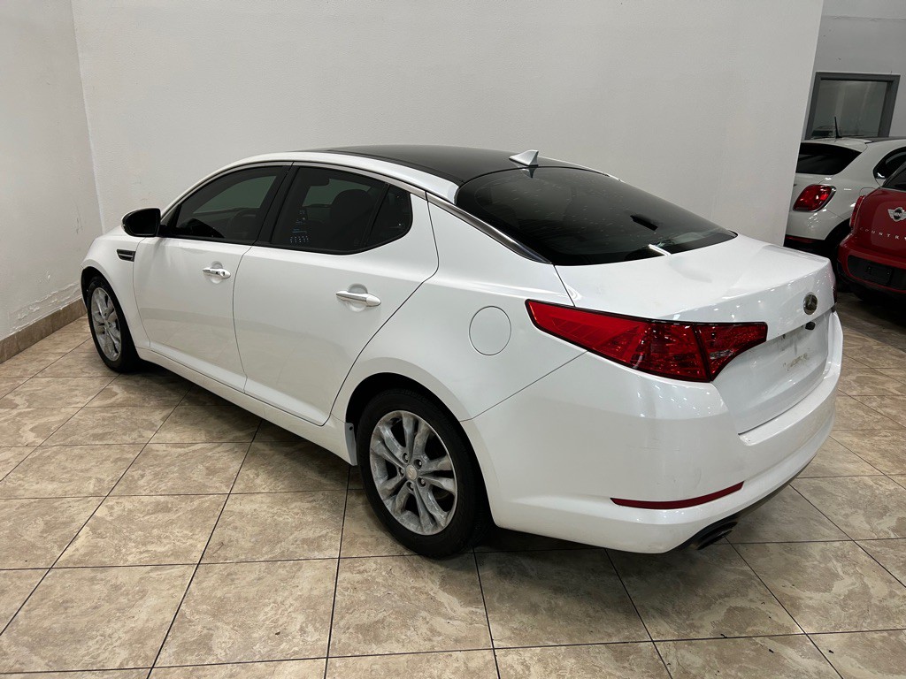 2013 Kia Optima Image 8