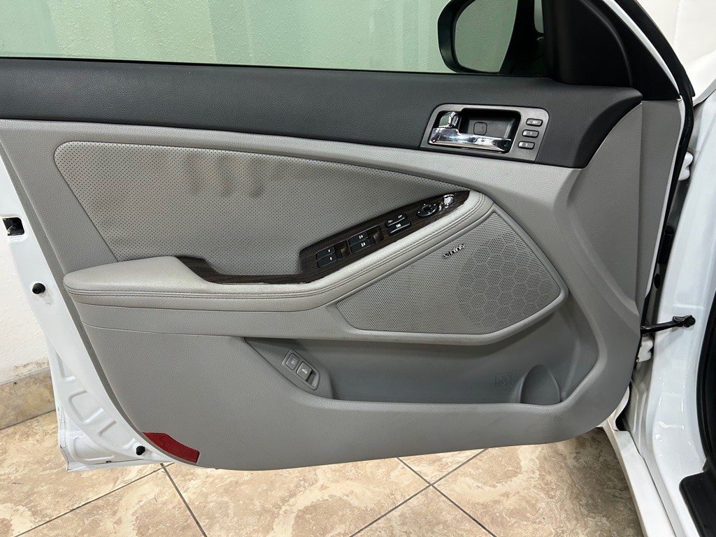 2013 Kia Optima Image 9