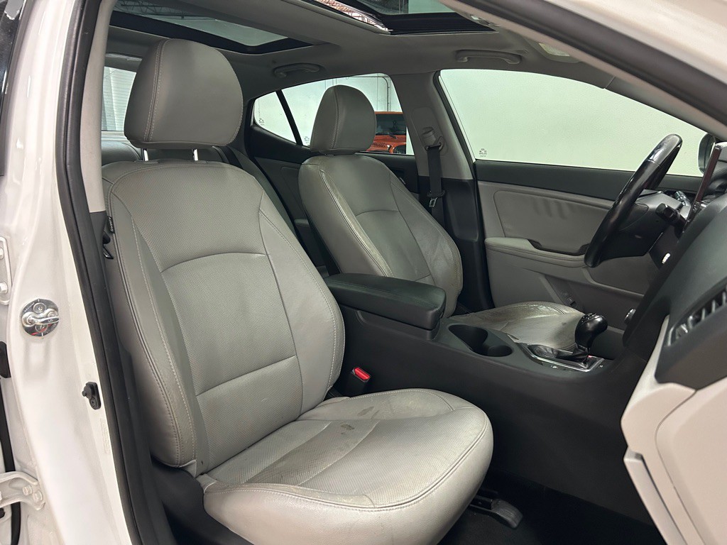 2013 Kia Optima Image 24