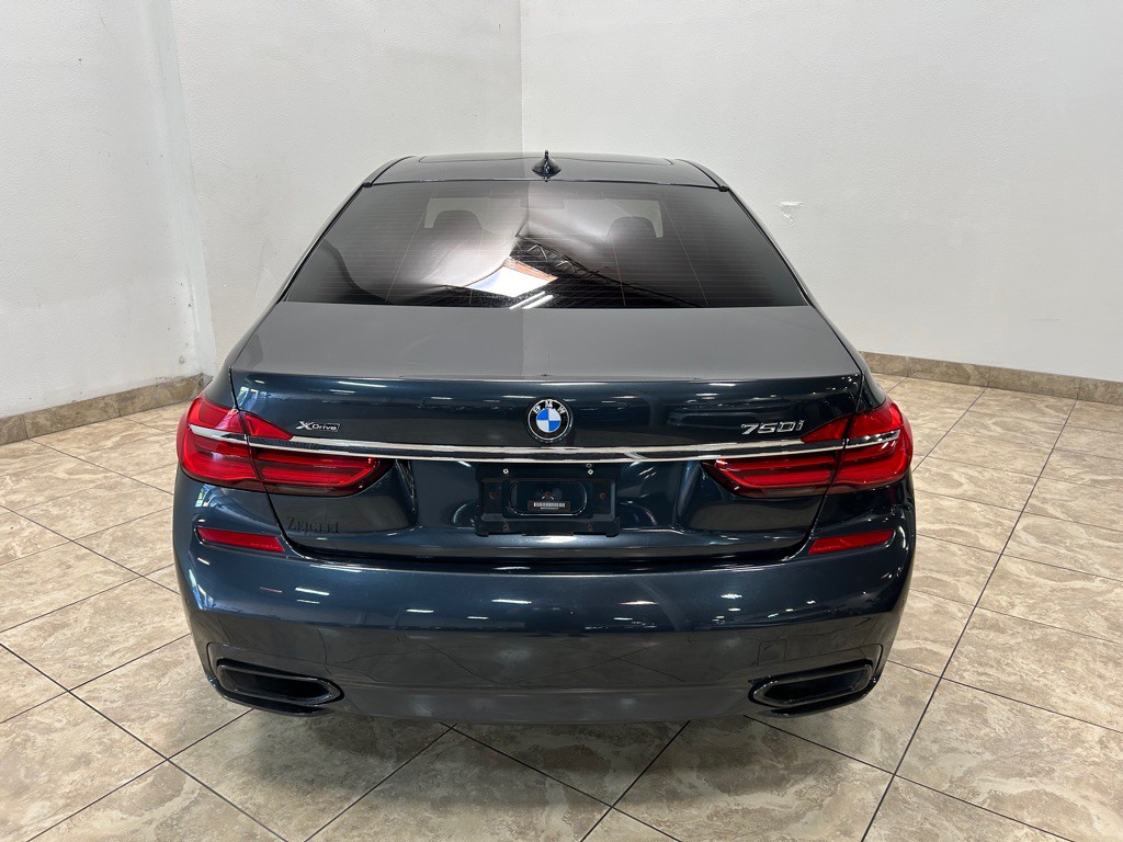 2016 BMW 7 Series Image 7