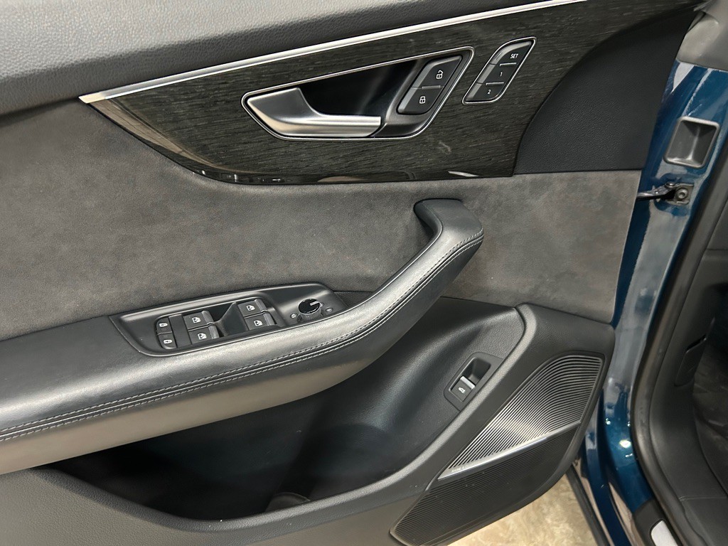 2019 Audi Q8 Image 14