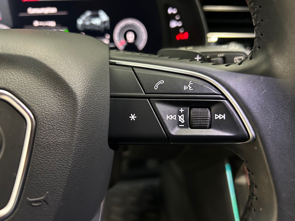 2019 Audi Q8 Image 18