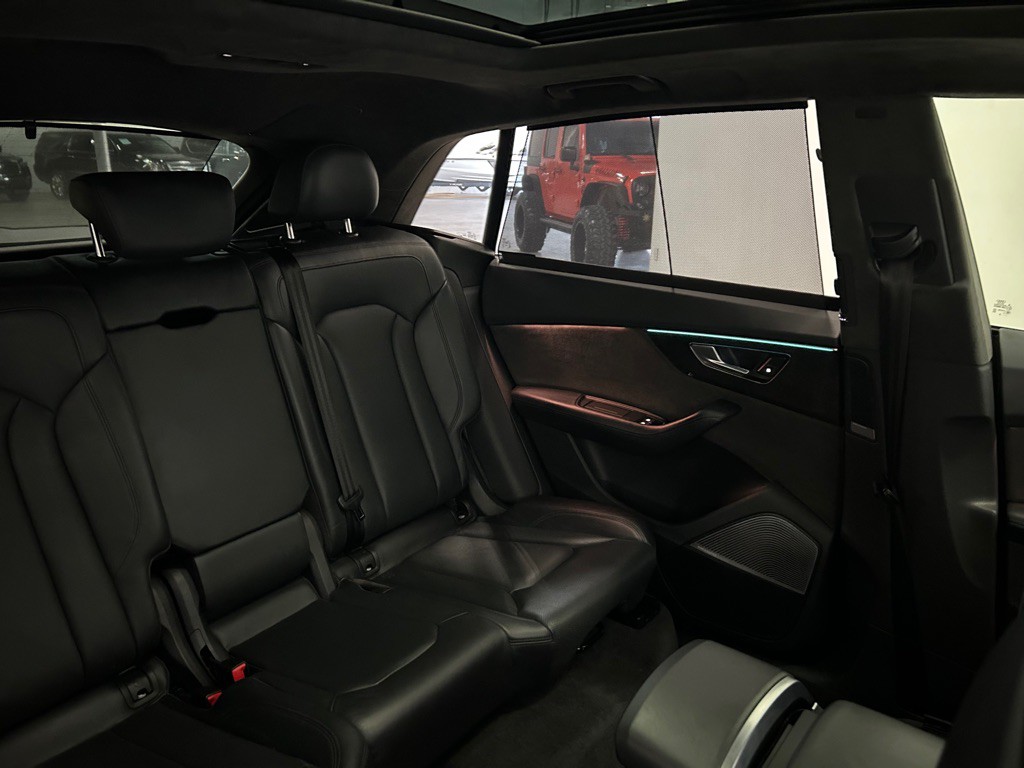 2019 Audi Q8 Image 40