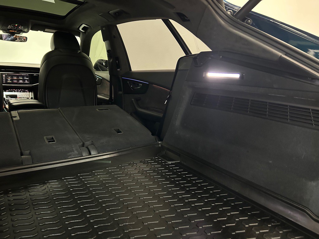 2019 Audi Q8 Image 43