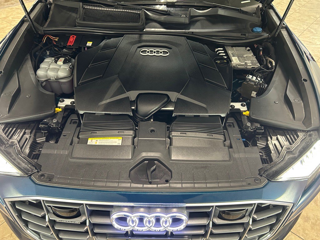 2019 Audi Q8 Image 44