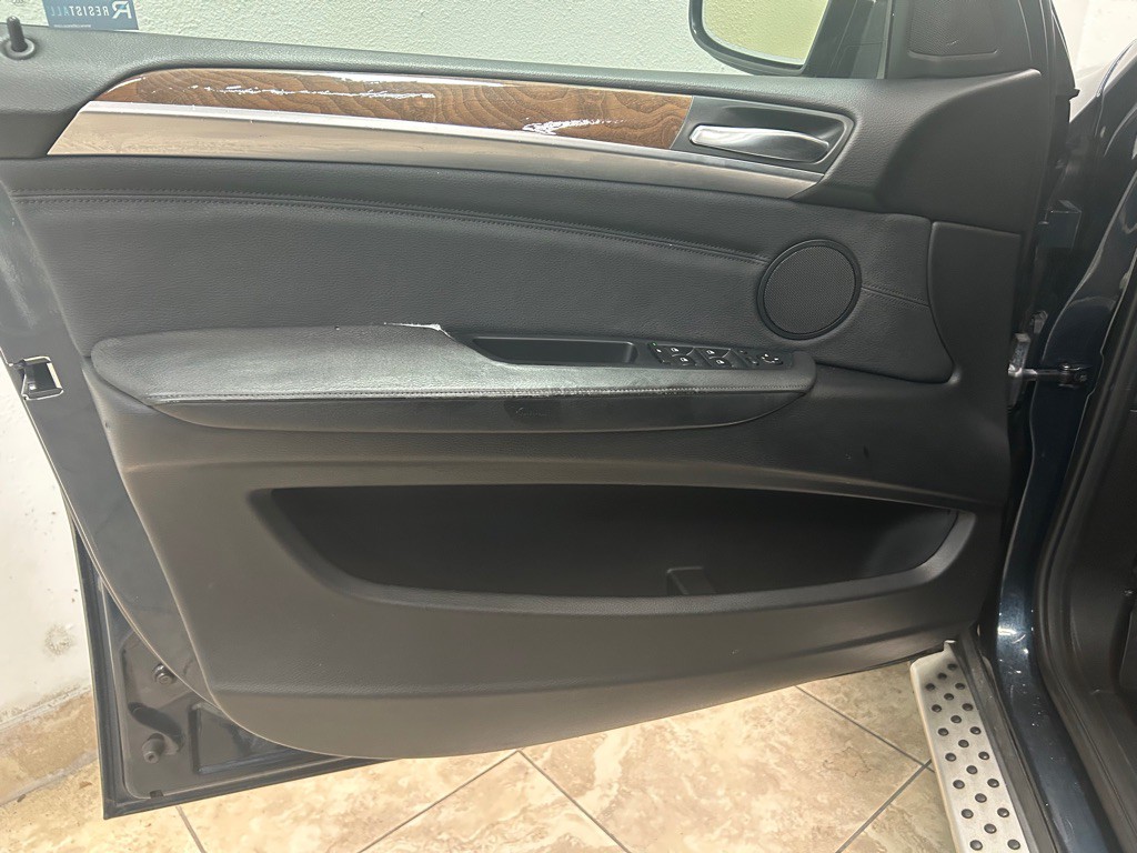 2014 BMW X6 Image 16