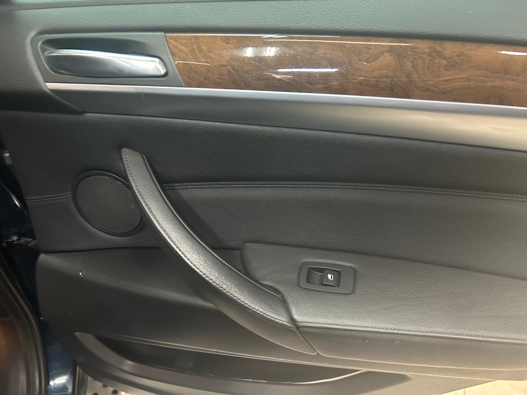 2014 BMW X6 Image 39