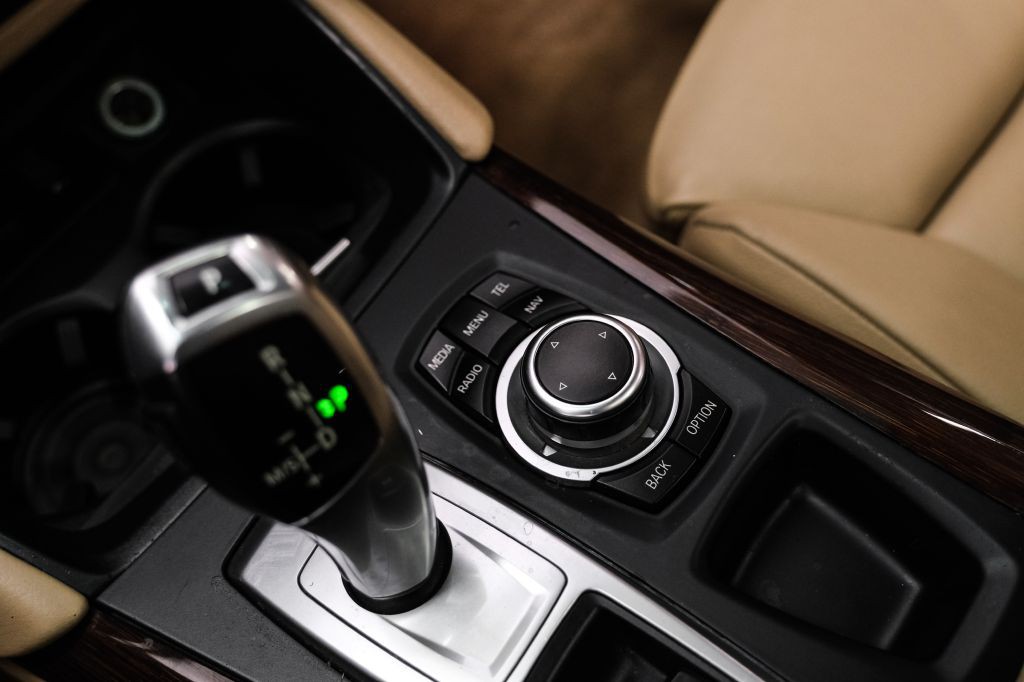 2014 BMW X6 Image 26