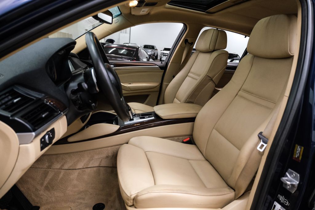 2014 BMW X6 Image 30
