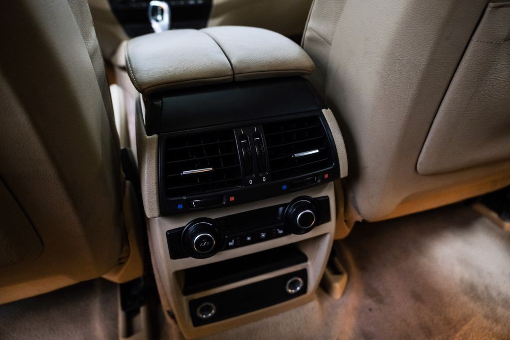 2014 BMW X6 Image 35