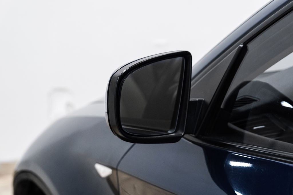 2014 BMW X6 Image 39