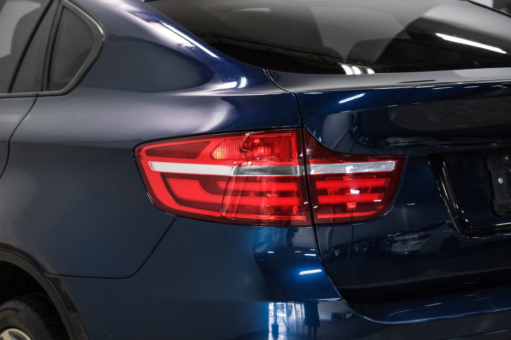 2014 BMW X6 Image 46