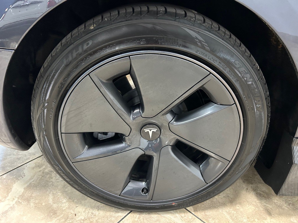 2021 Tesla Model 3 Image 11