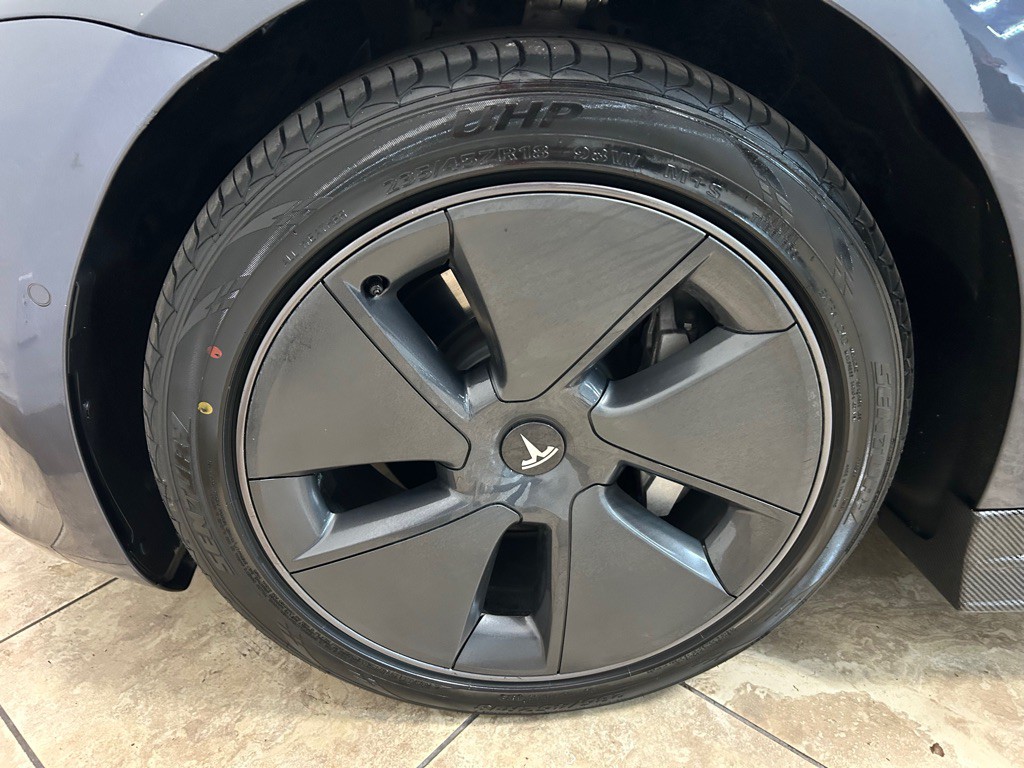 2021 Tesla Model 3 Image 13