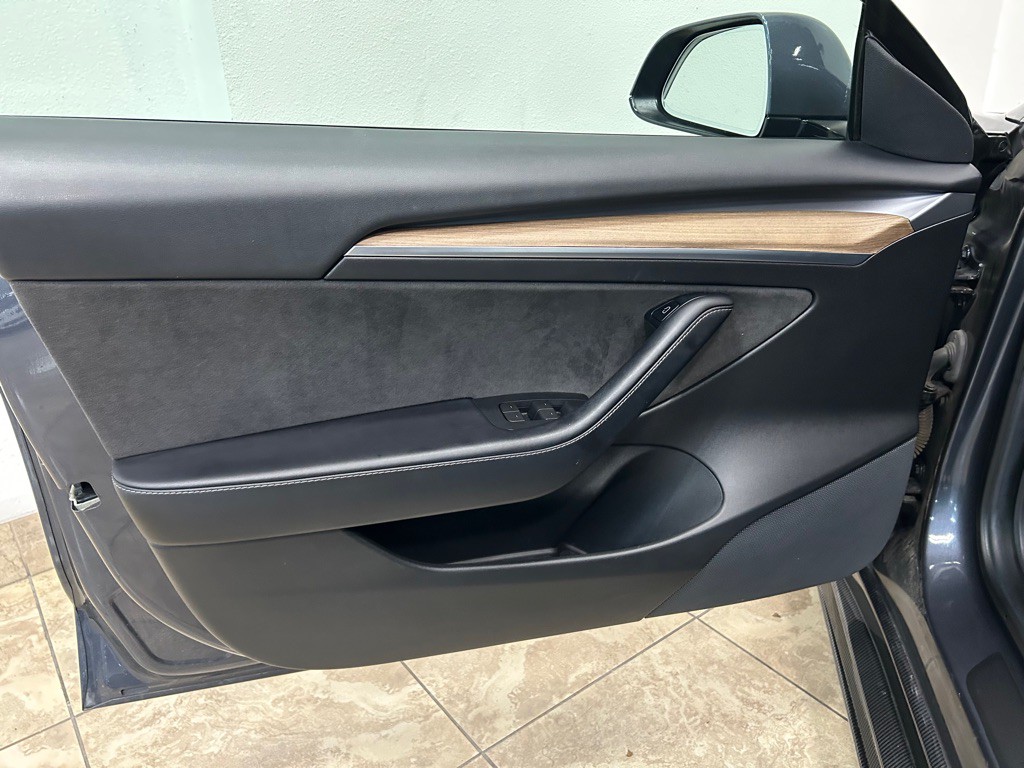 2021 Tesla Model 3 Image 14