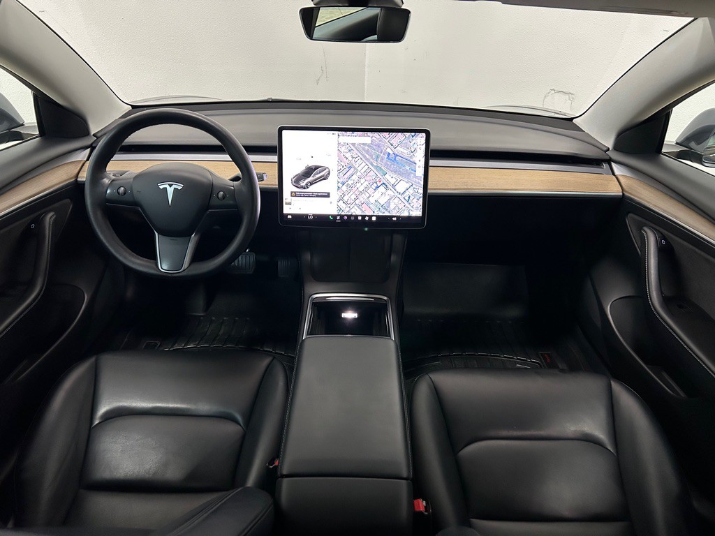 2021 Tesla Model 3 Image 27