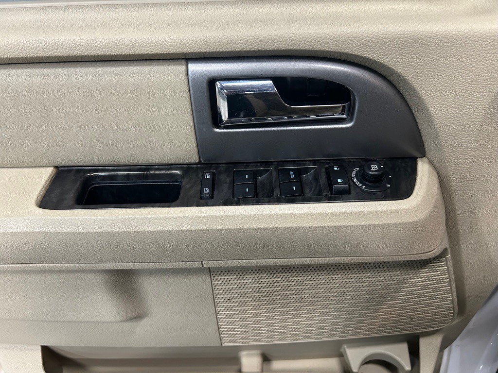 2017 Ford Expedition Image 15