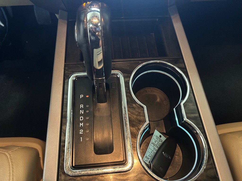 2017 Ford Expedition Image 25