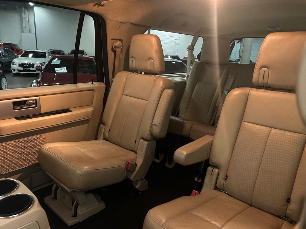 2017 Ford Expedition Image 35