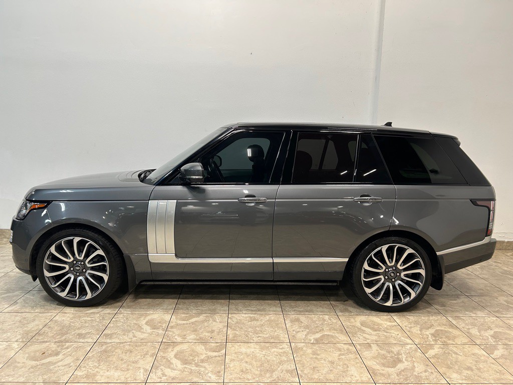2016 Land Rover Range Rover Image 2
