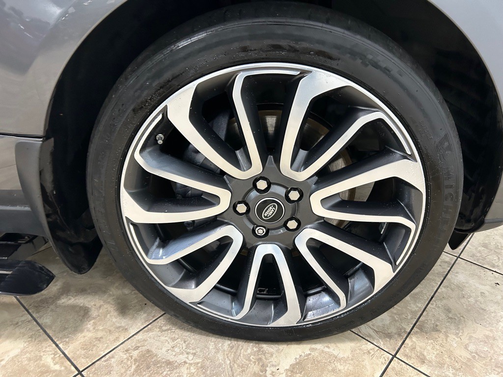 2016 Land Rover Range Rover Image 10