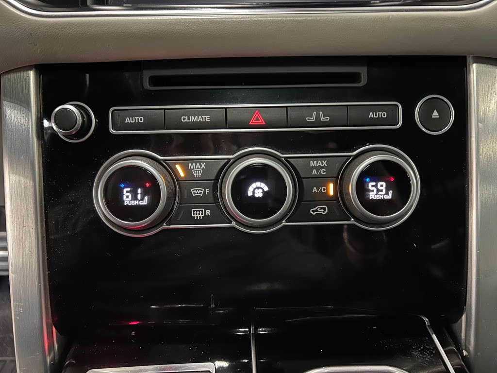 2016 Land Rover Range Rover Image 21