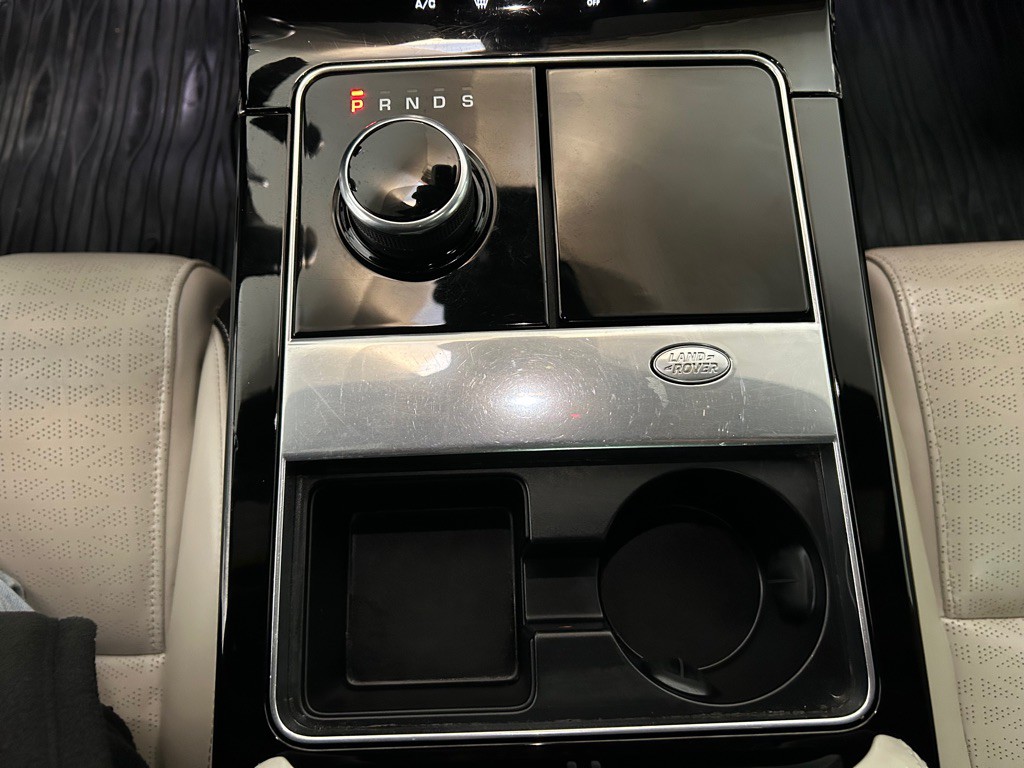 2019 Land Rover Range Rover Image 23