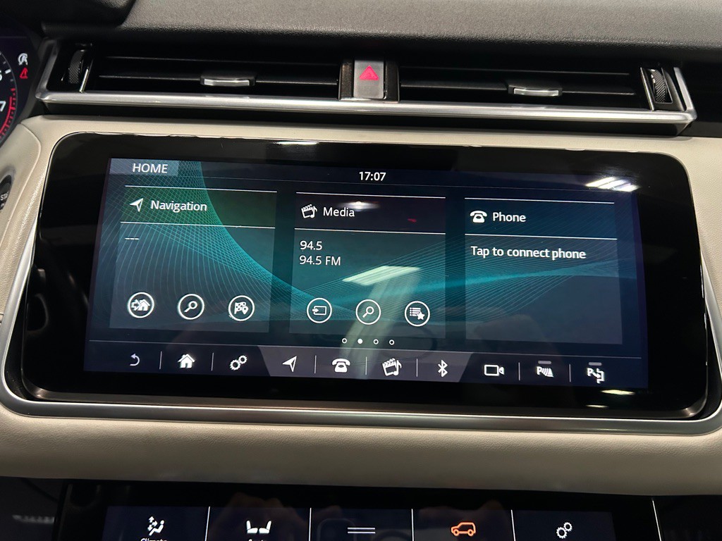 2019 Land Rover Range Rover Image 25