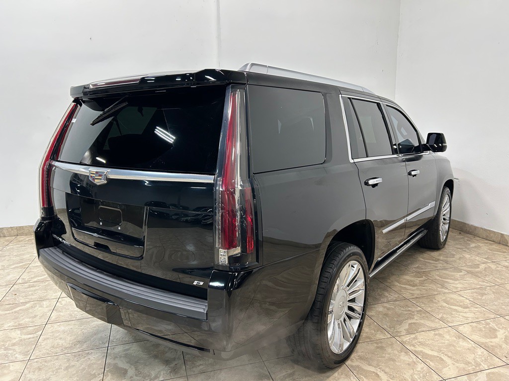 2015 Cadillac Escalade Image 7