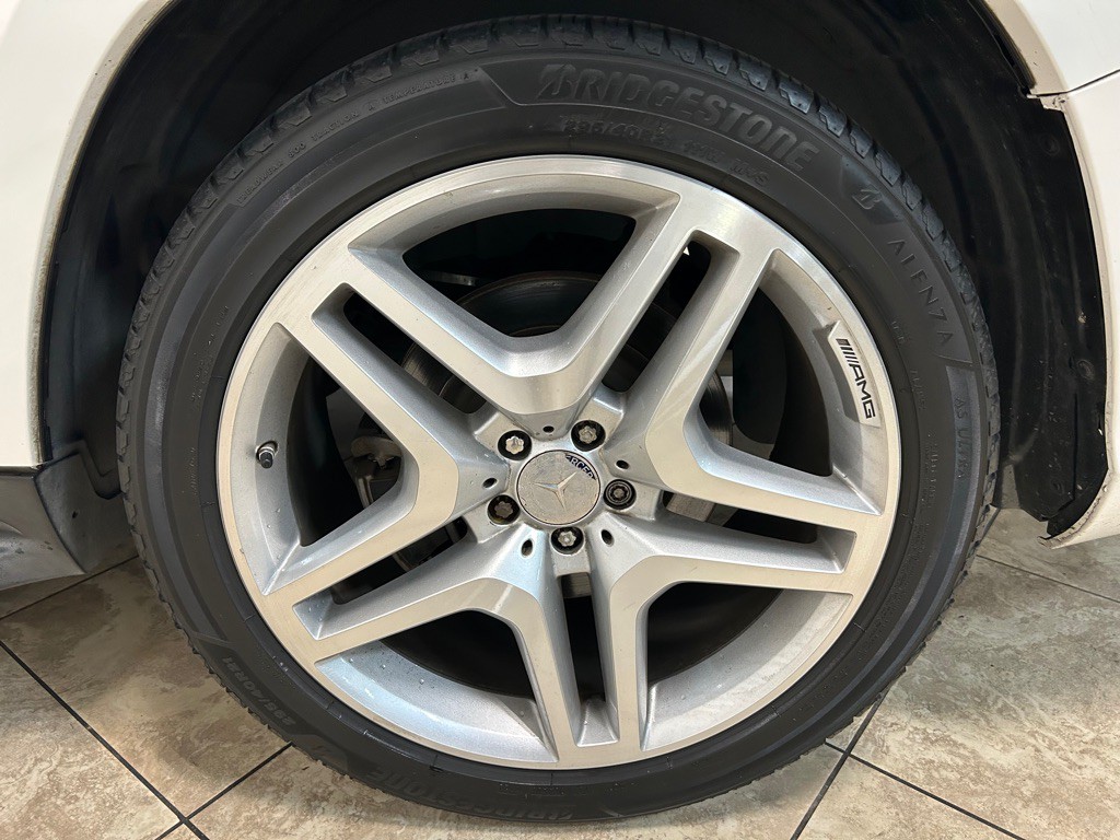 2015 Mercedes-Benz GL-Class Image 11